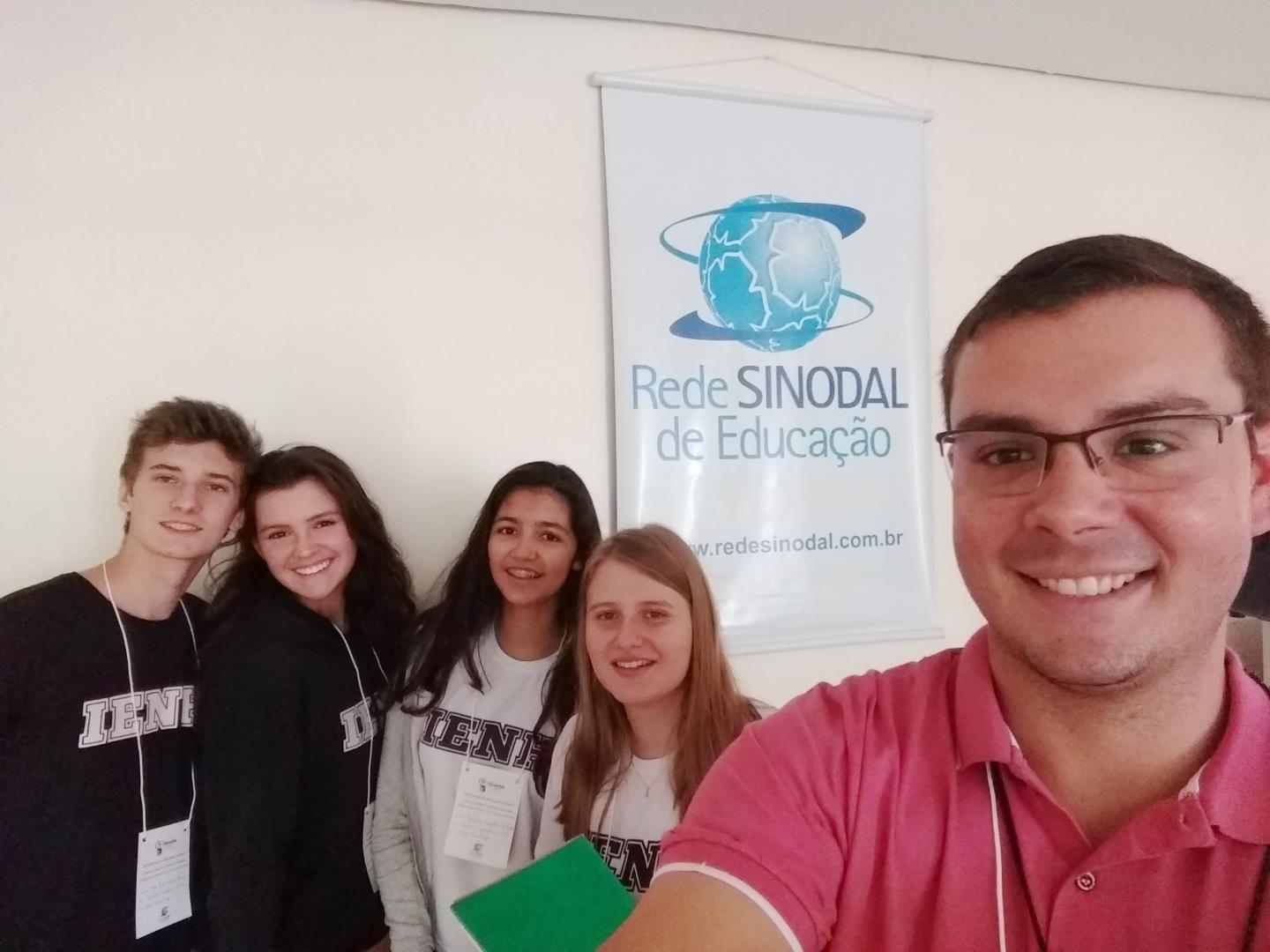 Alunos da IENH participam do Encontro de Lideranças Estudantis da Rede Sinodal de Educação