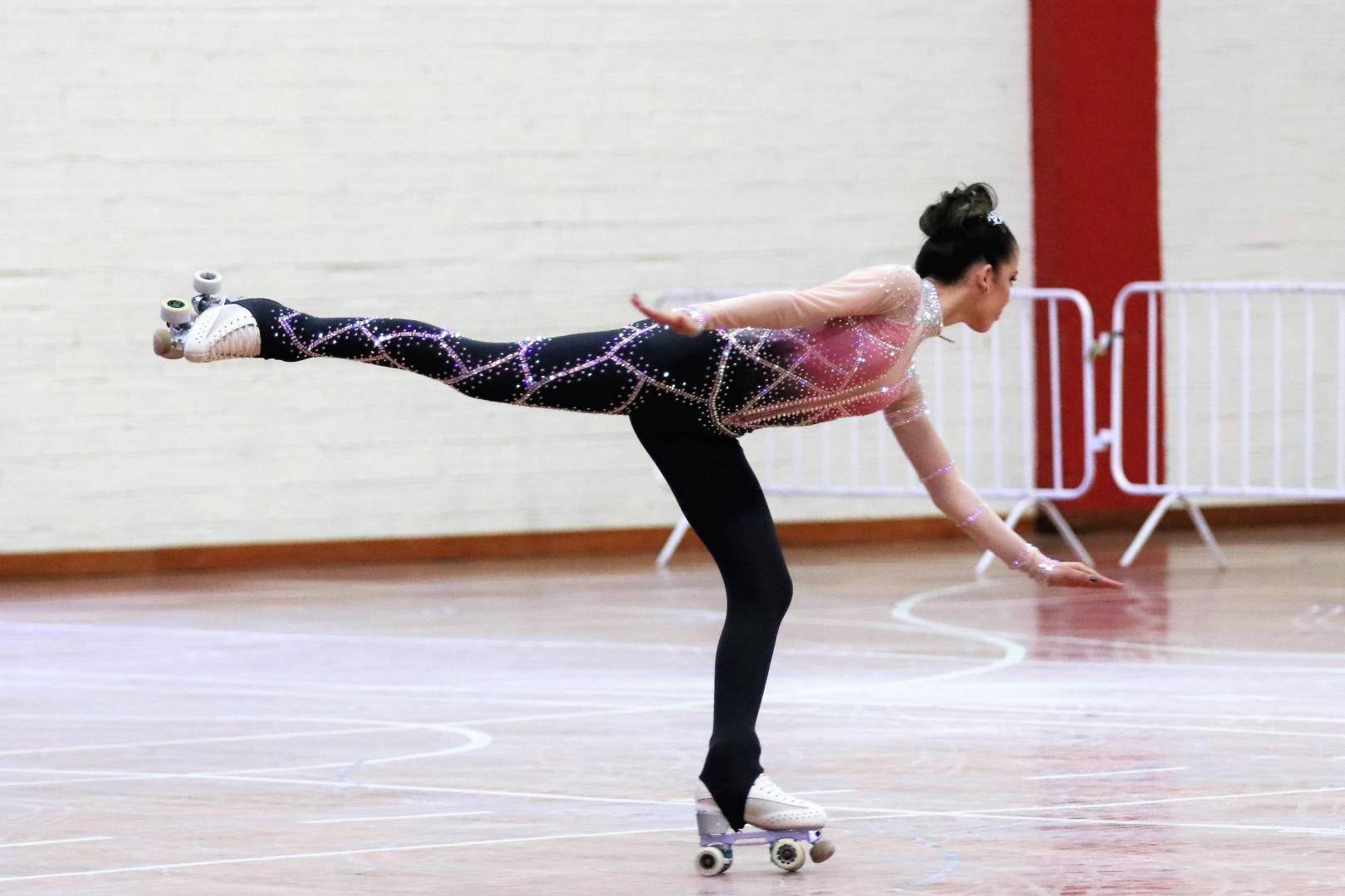 Atleta da IENH conquista ótimos resultados no Campeonato Brasileiro e Torneio Nacional de Patinação