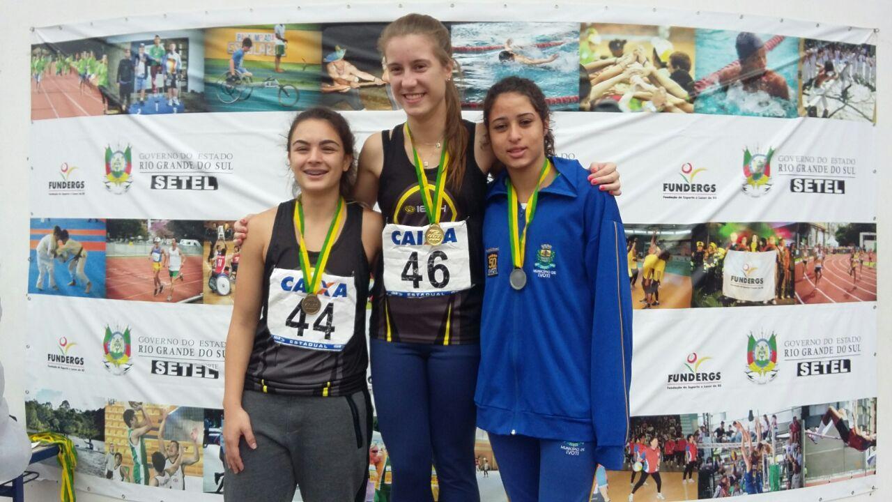 Atletismo da IENH conquista 23 medalhas no Campeonato Estadual Sub-20