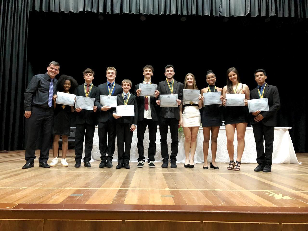 Equipe de Atletismo da IENH é destaque no Troféu FAERGS