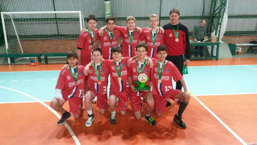 Equipe Mirim Masculina SGNH/IENH/Voleisul é campeã da Copa Sinodal de Voleibol