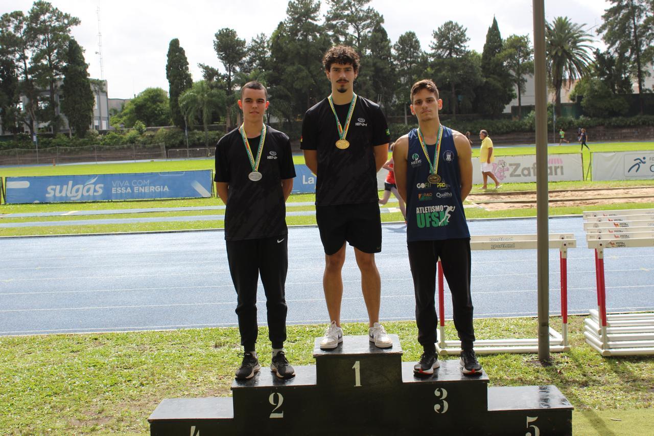 Equipes sub-20 da IENH são vice-campeãs Estaduais