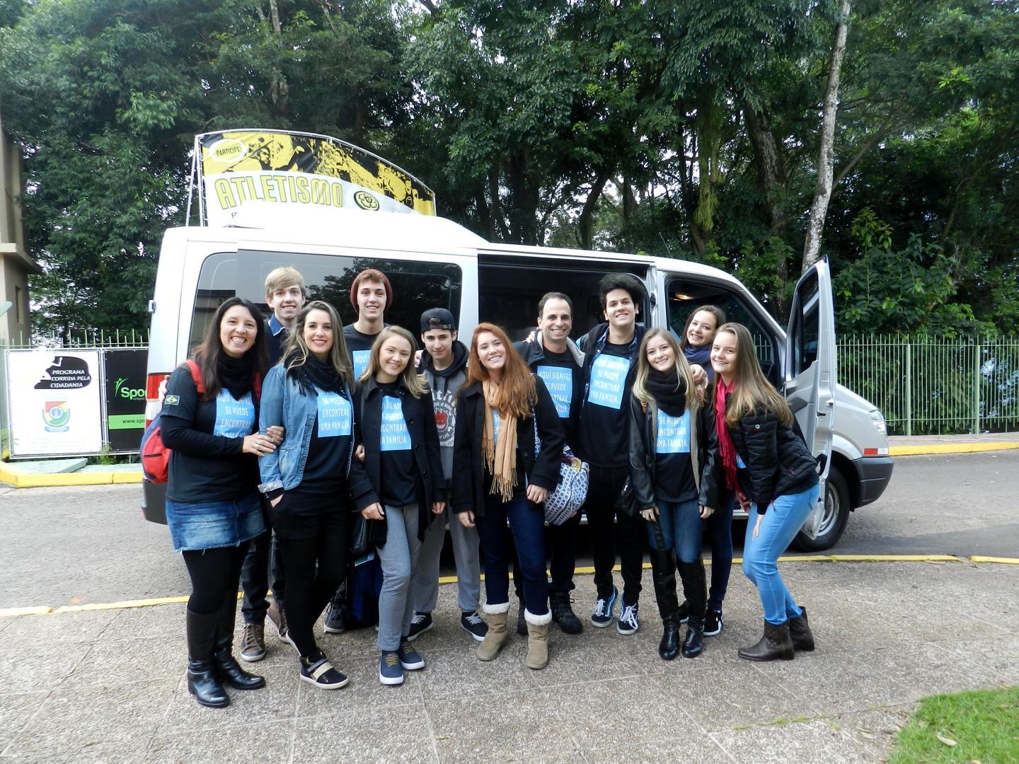 Estudantes da IENH viajam para a Argentina buscando estudar a vida de Evita Péron