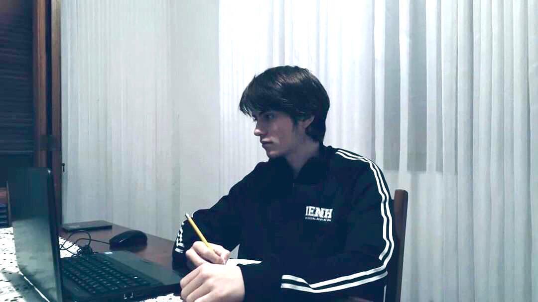 Estudantes do Ensino Médio participam da Olimpíada Nacional de Ciências Estudantes do Ensino Médio participam da Olimpíada Nacional de Ciências