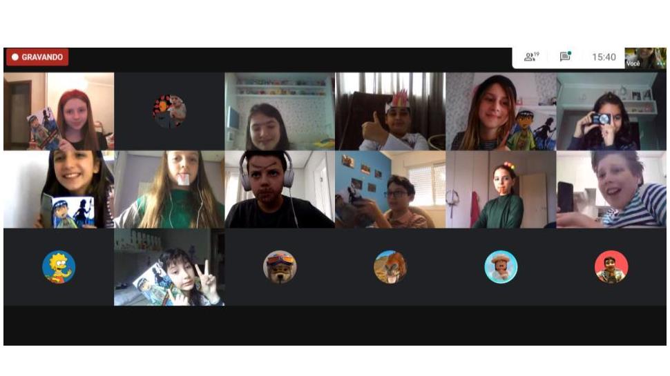 Estudantes participam de Sarau Literário on-line Estudantes participam de Sarau Literário on-line