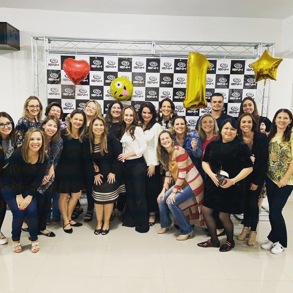 Formatura da primeira turma da Especialização em Educação Bilíngue e Cognição ocorre na IENH