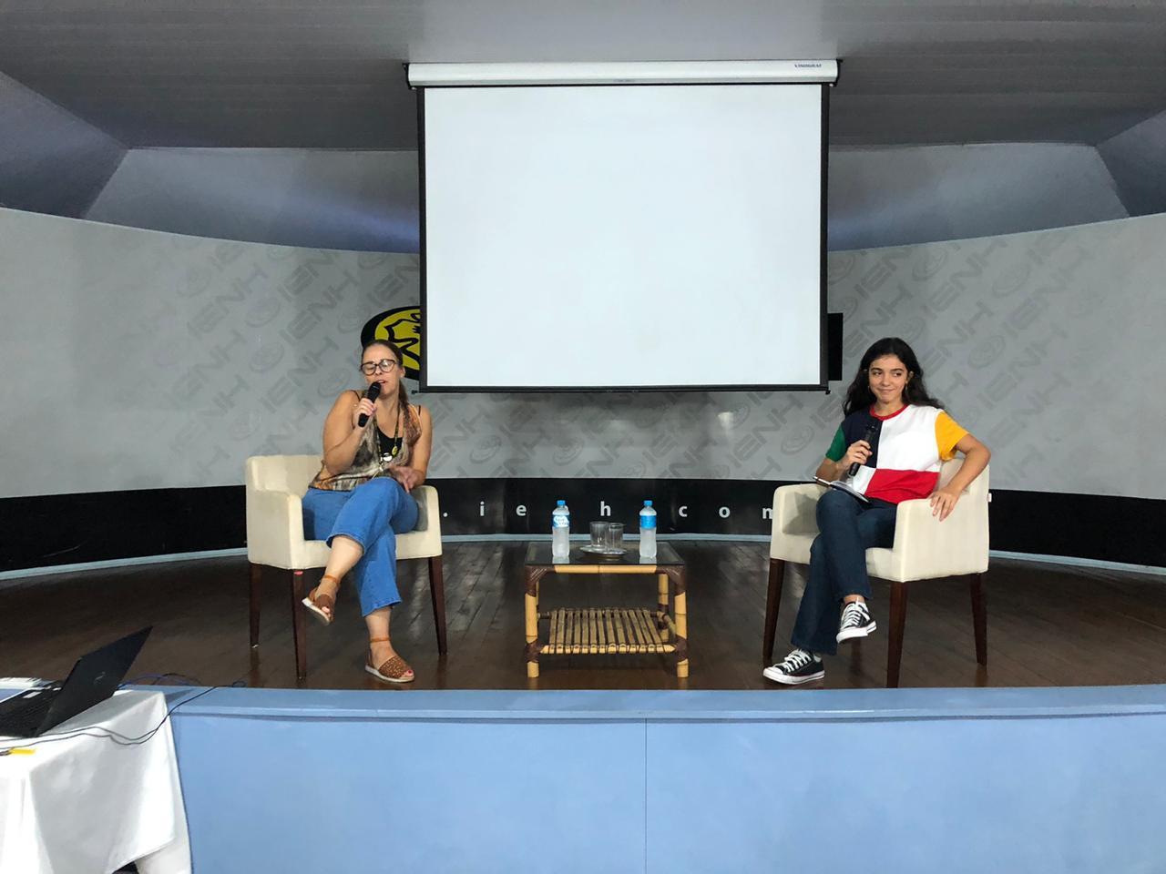 Grêmio Estudantil realiza série de atividades alusivas ao Dia da Mulher Grêmio Estudantil realiza série de atividades alusivas ao Dia da Mulher