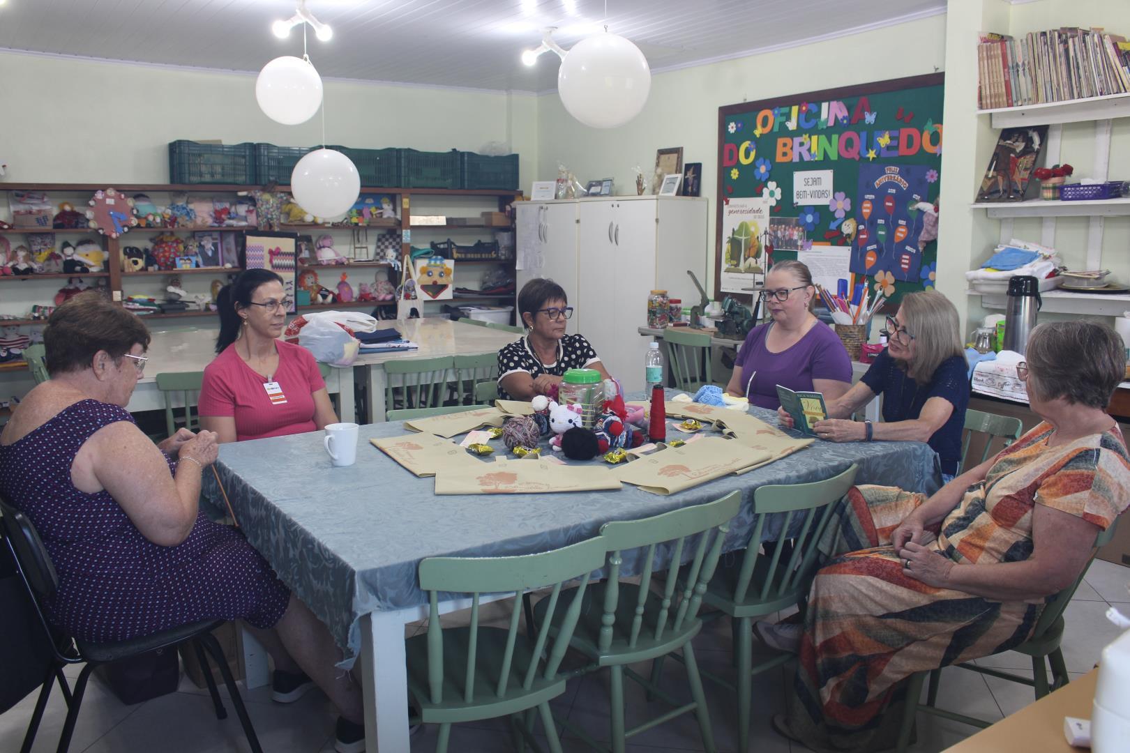 Grupo Ellos e Oficina do Brinquedo iniciam atividades de 2026 com acolhida e planejamento