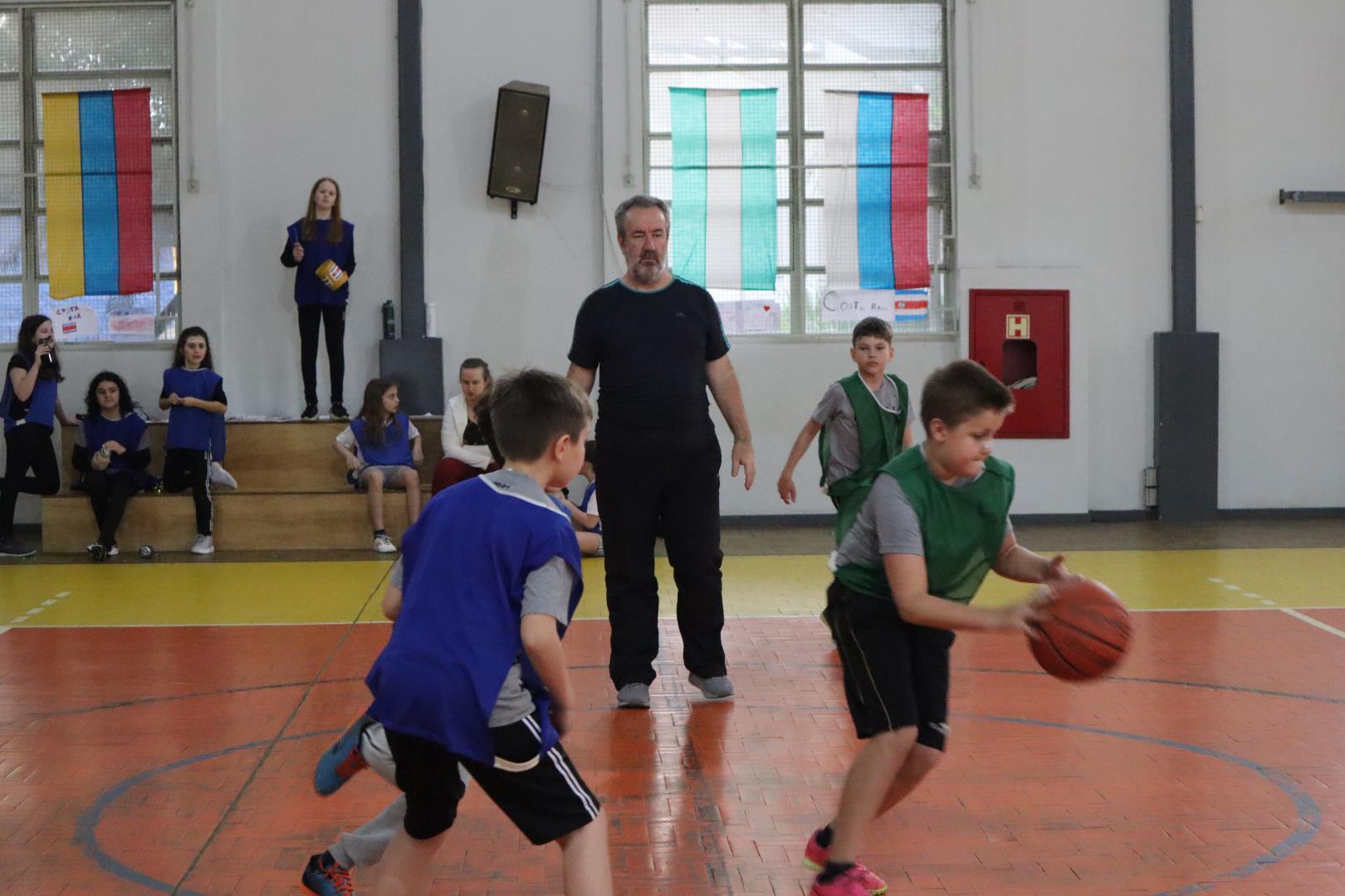 IENH realiza olimpíadas escolares nas Unidades Pindorama e Oswaldo Cruz