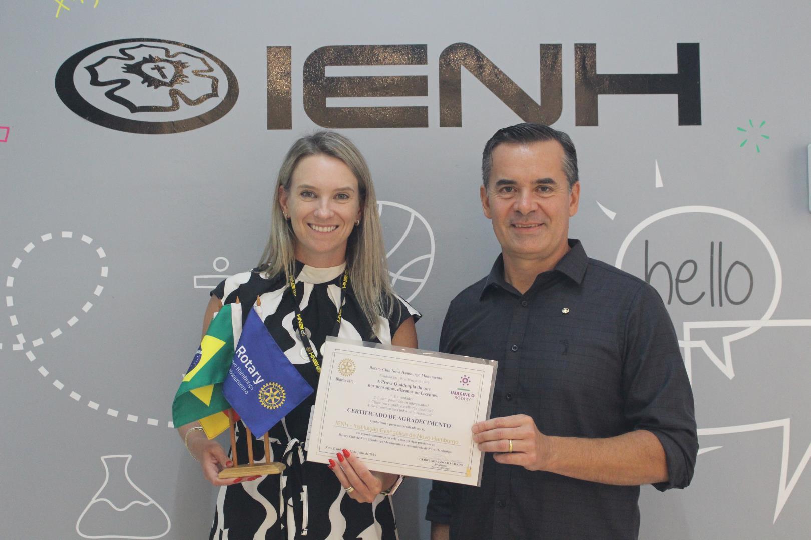 IENH recebe certificado de agradecimento do Rotary Club de Novo Hamburgo