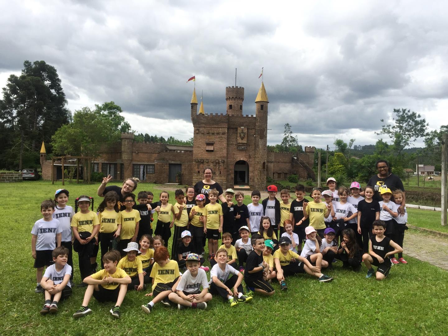 Interação, diversão e aprendizado na visita ao Castelo Kebach