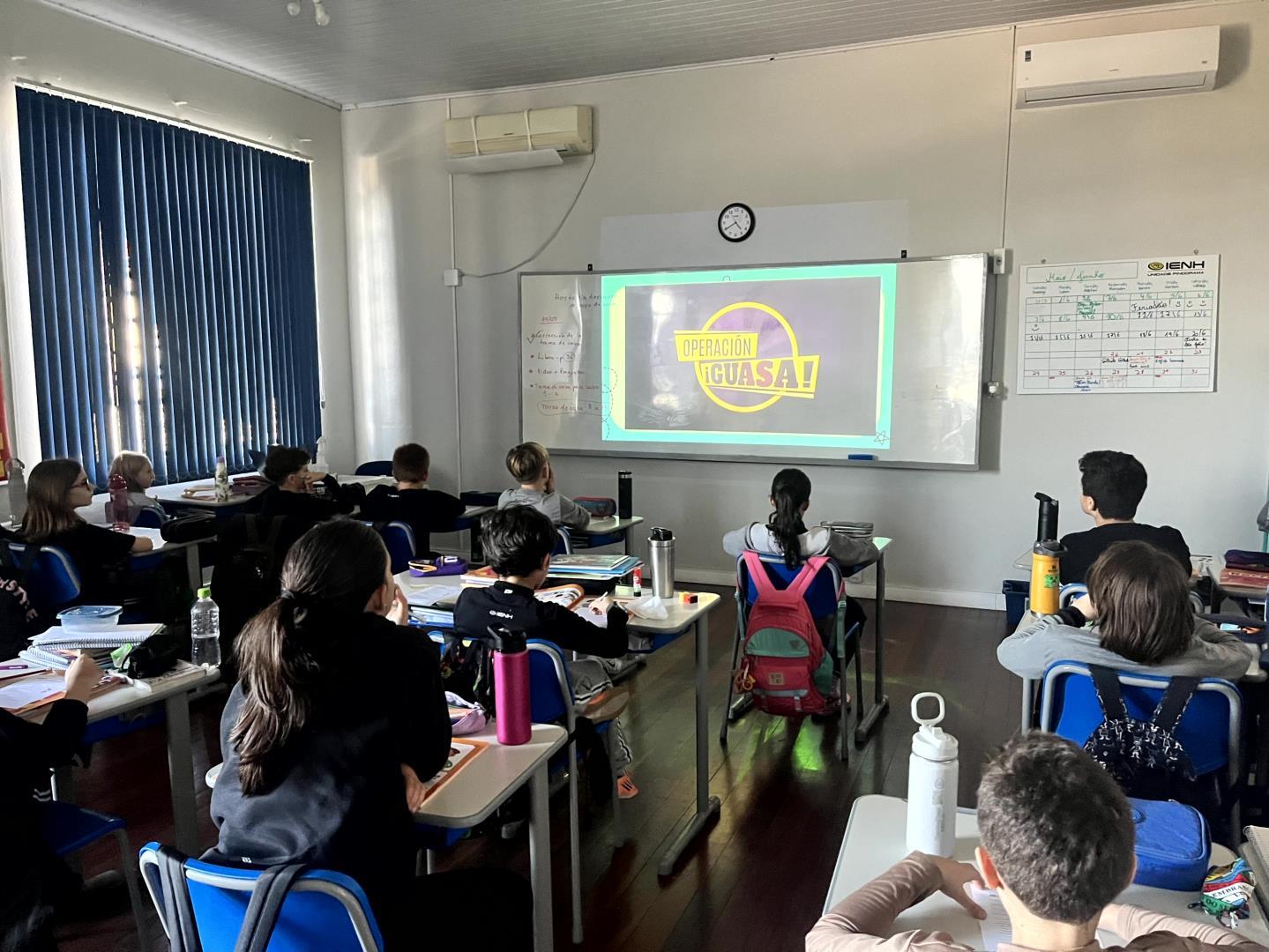 Jugando contra el bullying: estudantes da Unidade Pindorama criam manual e jogos educativos