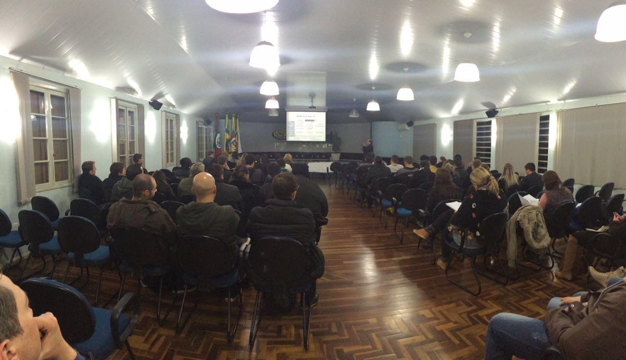 Mercado global do Couro é tema de evento na Faculdade IENH