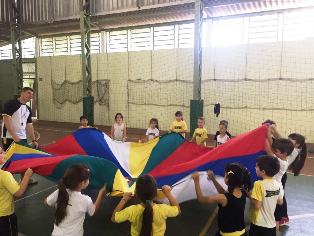 Movimento, atenção, concentração e diversão