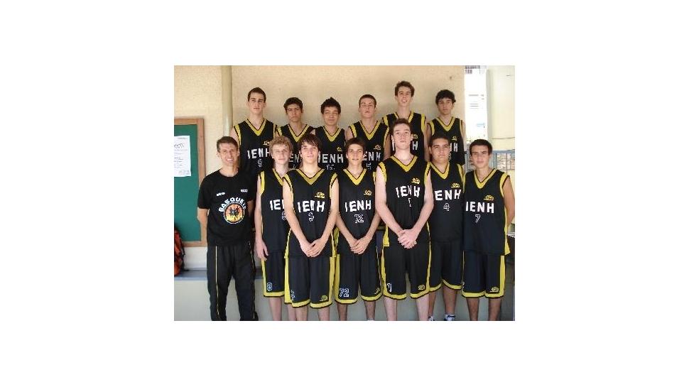 Equipe de Basquete Juvenil da IENH estréia com vitória na Copa Farroupilha