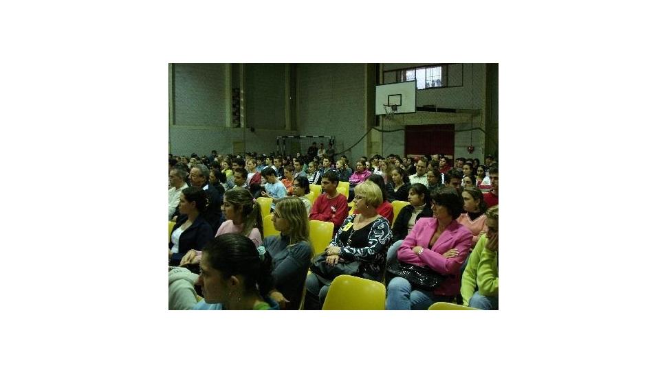 Paz e violência são temas do Momento de Reflexão do Ensino Técnico e Superior