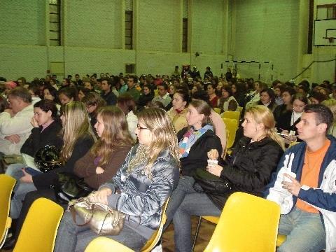 Amor é tema de Reflexão para alunos do Ensino Técnico e da Faculdade IENH