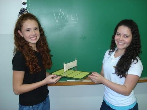 Maquetes criadas por alunos reproduzem espaços de práticas esportivas