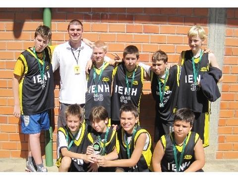 Encerra a Liga Hamburguense de Basquete para Escolares 2009