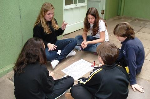 Jogos que divertem e ensinam