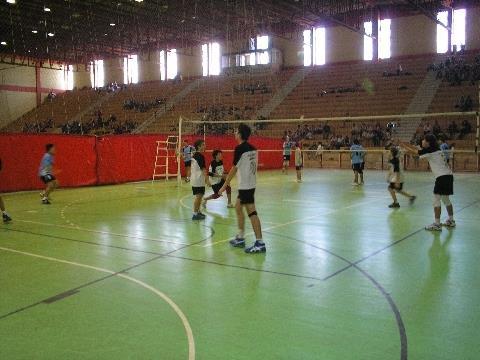 Equipe Infantil Masculina de Voleibol da IENH está em busca do sexto título consecutivo