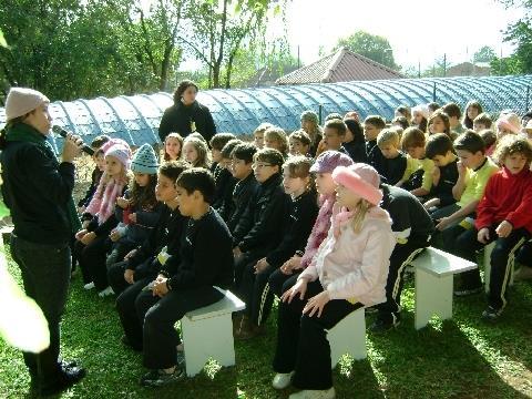 Alunos elaboram mensagens para a natureza