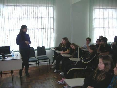 6ª série C aprende mitos e verdades sobre o chocolate