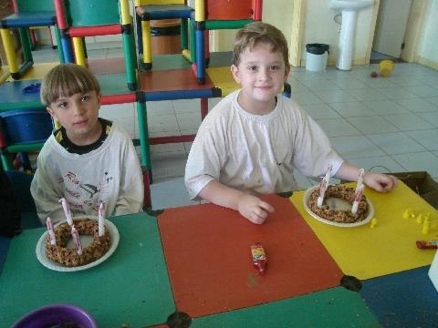 Alunos da Educação Infantil da Unidade Pindorama produzem Coroa de Advento