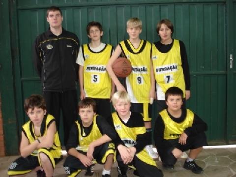 Equipes de Mini-Basquete e Infanto-Juvenil Masculinas estréiam com vitórias na Liga Hamburguense