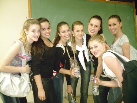 Grupo de Dança da IENH participa de evento da Liga de Combate ao Câncer de Novo Hamburgo