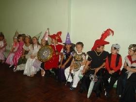 Turmas 1ªA e N4A fazem apresentação de final de ano