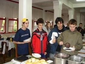 Turma 1ª série B realiza jantar de confraternização