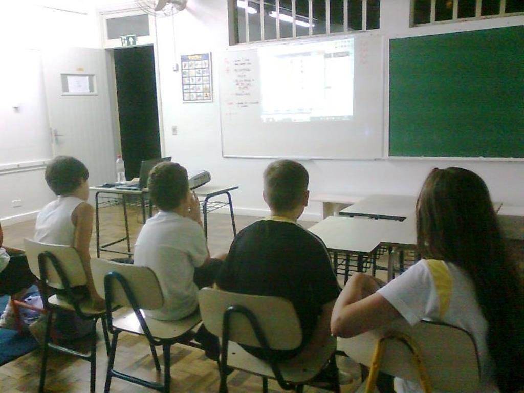 Oficinas de Xadrez proporcionam momentos de integração e raciocínio lógico