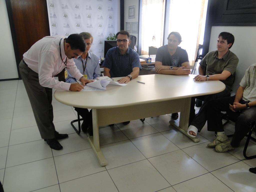 Entrega da concessão de um terreno para a IENH em Igrejinha Entrega da concessão de um terreno para a IENH em Igrejinha