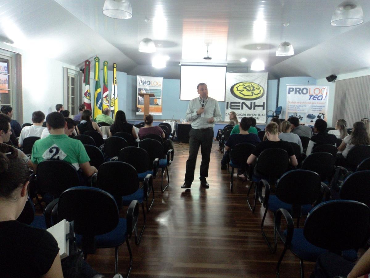 Encerrada a Semana de Logística e Comércio Exterior Encerrada a Semana de Logística e Comércio Exterior