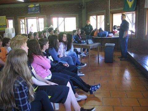 Grupo Amigos da Paz encerra atividades para 2010