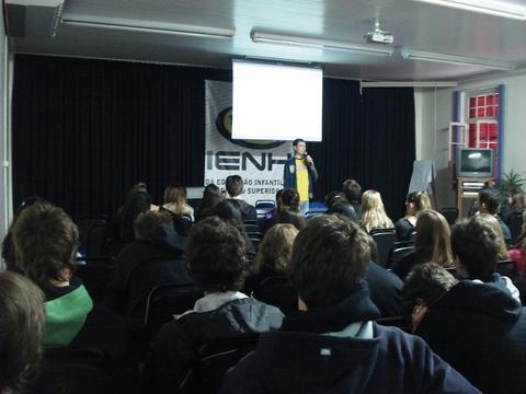 Semana de palestras e atividades para alunos do Ensino Médio