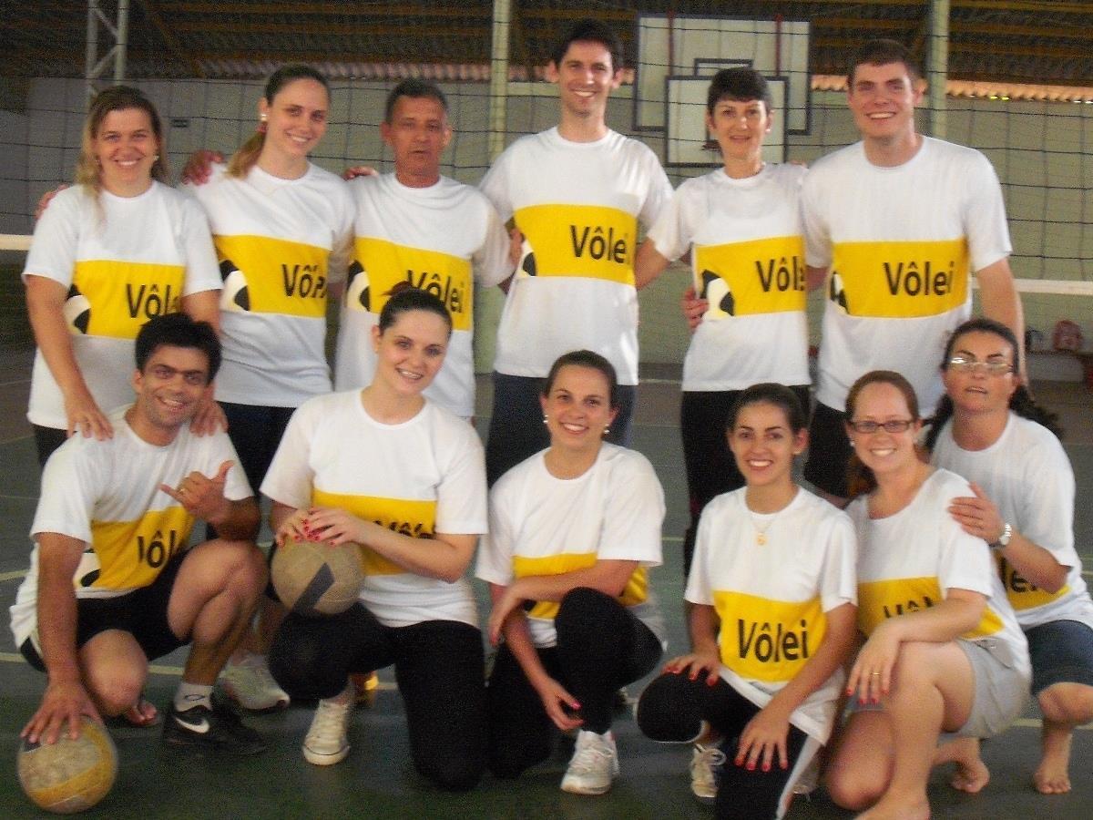 Time de Vôlei da Unidade Oswaldo Cruz realiza confraternização