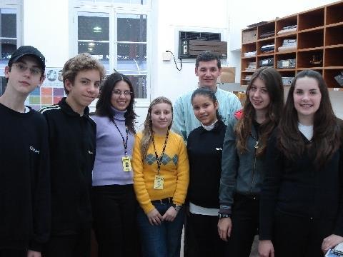 Alunos de Empreendedorismo da 8ª série visitam Assessoria de Comunicação da IENH