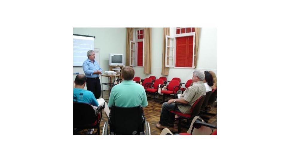 Faculdade IENH promove reunião sobre Programa Sombrio Empreendedor