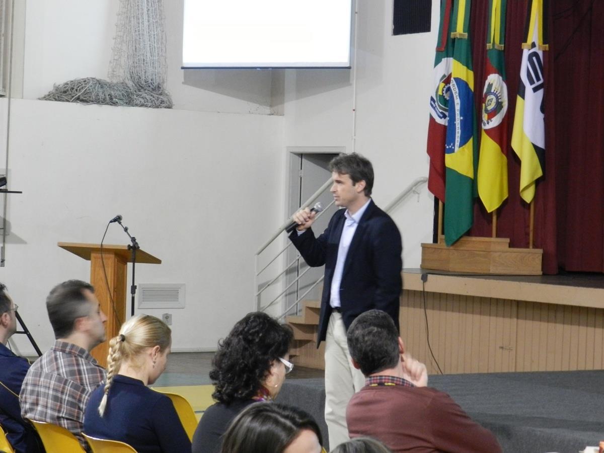Encerramento do Simpósio de Empreendedorismo Vale do Sinos Encerramento do Simpósio de Empreendedorismo Vale do Sinos