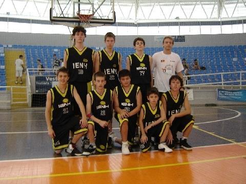 Equipes esportivas da IENH estão participando da ONASE 2009