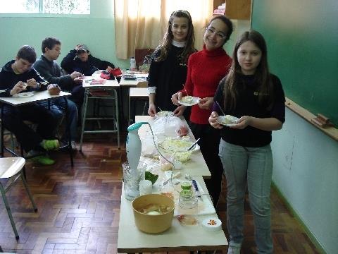 Culinária motiva aulas de Espanhol