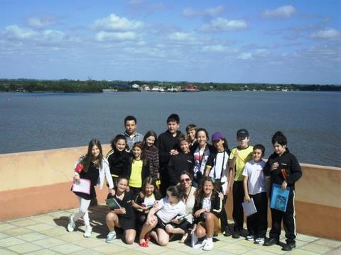 Alunos do 5º ano A realizam passeio para Porto Alegre