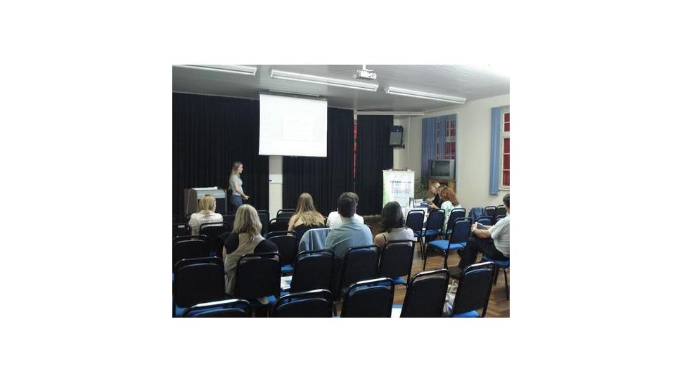 Alunos dos Cursos Técnicos apresentam Trabalhos de Conclusão Alunos dos Cursos Técnicos apresentam Trabalhos de Conclusão