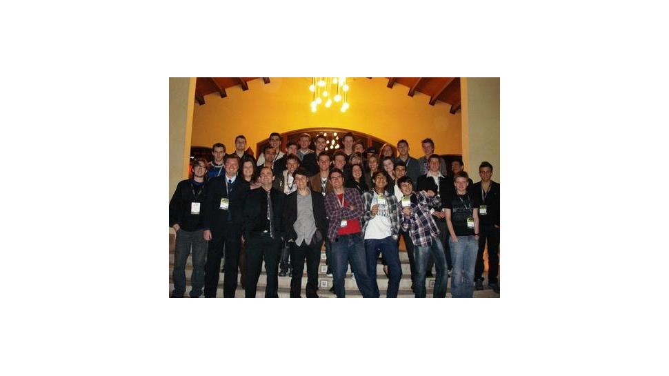 IENH assina convênio com a GeneXus IENH assina convênio com a GeneXus