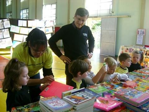 Pindolivro e Mostra Artística