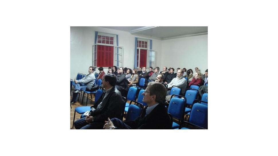 Seminário Pedagógico para Professores dos Cursos Técnicos e Faculdade IENH Seminário Pedagógico para Professores dos Cursos Técnicos e Faculdade IENH