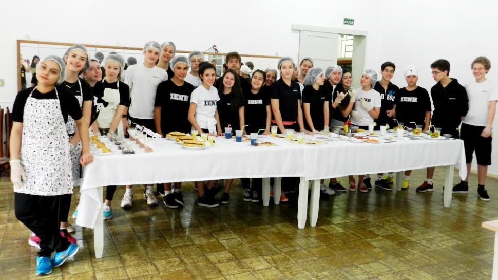 Preparação para o evento dos "foodtrucks" na Fundação Evangélica