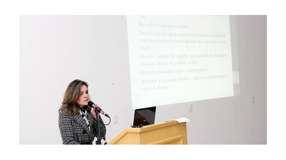 Professora da Faculdade IENH participa de evento da Sociedade Brasileira de Geriatria e Gerontologia